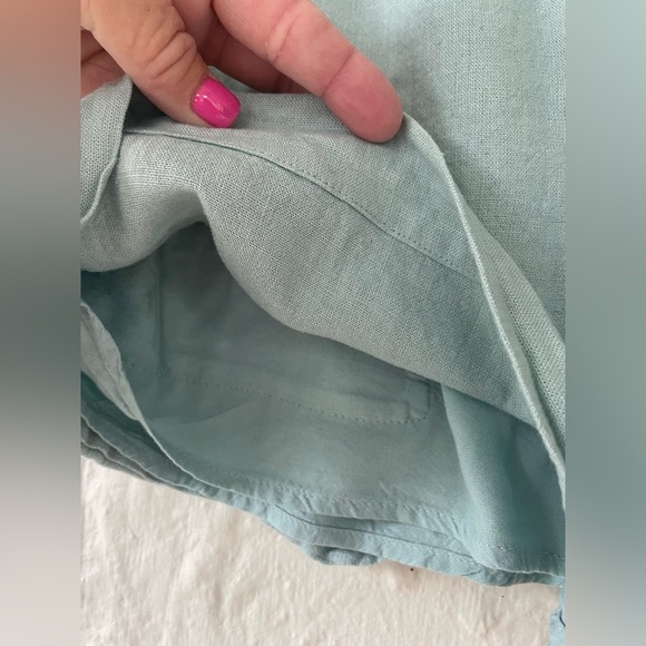 Abercrombie & Fitch bundle of 2 linen/viscose blend fully lined pull on shorts;M - Picture 8 of 10